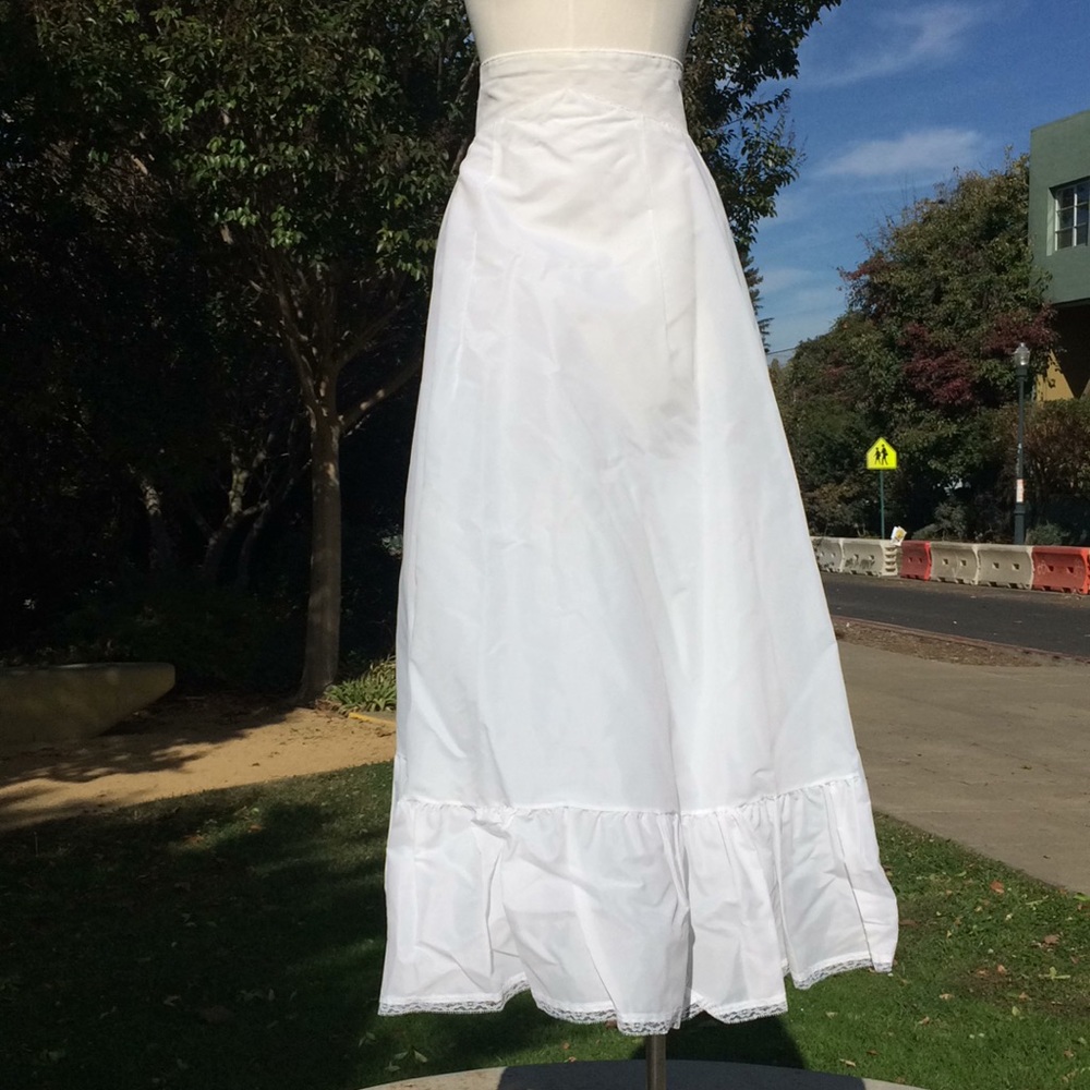 Vintage 1970’s Peaches & Cream Wedding Gown XS - Picture 16 of 16